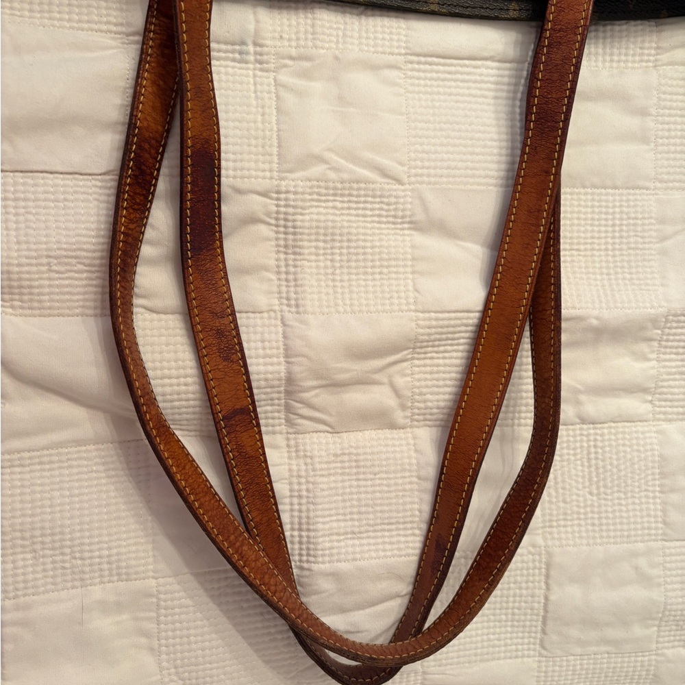 Louis Vuitton Brown Monogram Tote - Picture 5 of 6